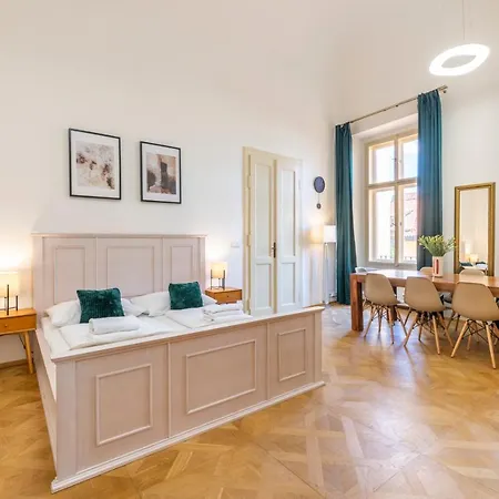 Aparthotel Celetna - Old Town Praha